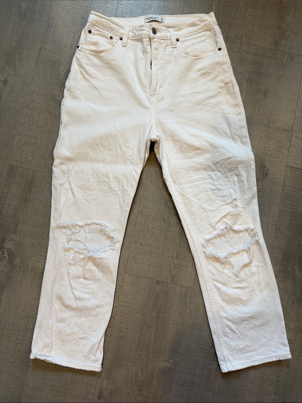 Abercrombie & Fitch White Ultra High Rise Ankle Straight Jeans